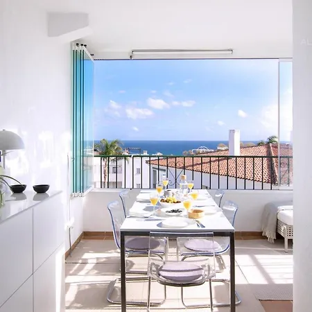 Scandinavian Style With Amazing Sea Views And South West Facing Sunny Terrace In Miraflores Walking Distance To The Beach! Apartamento *