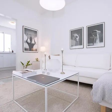 Scandinavian Style With Amazing Sea Views And South West Facing Sunny Terrace In Miraflores Walking Distance To The Beach! Málaga